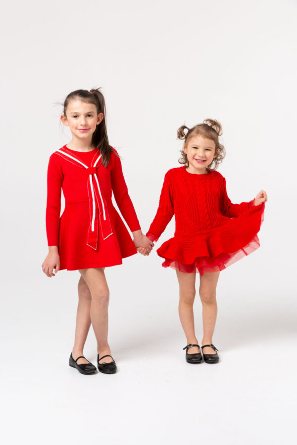 Besties matching in red